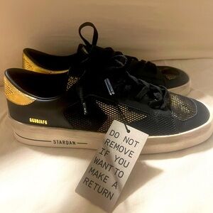 NWT Golden Goose Stardan low-top sneakers EU 43 US 10